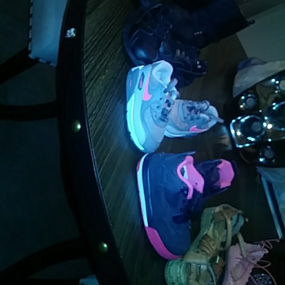 Toddlers girl shoes - Picture 3 of 4